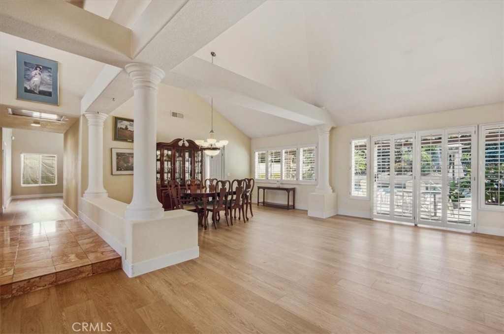 10852 Cleveland Property Photo 11