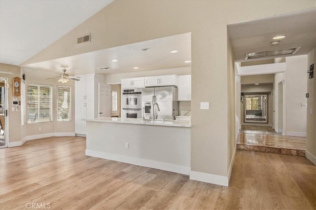 10852 Cleveland Property Photo 33