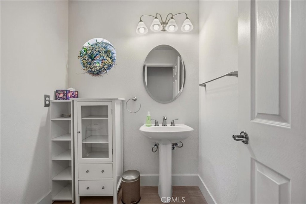 10852 Cleveland Property Photo 36