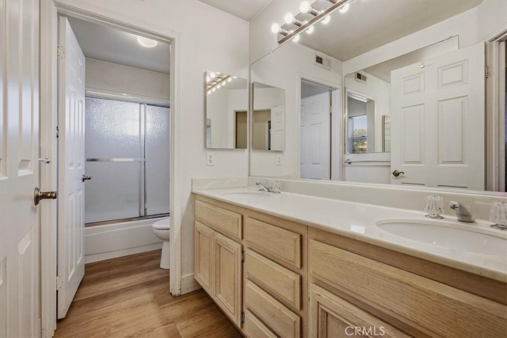 10852 Cleveland Property Photo 49