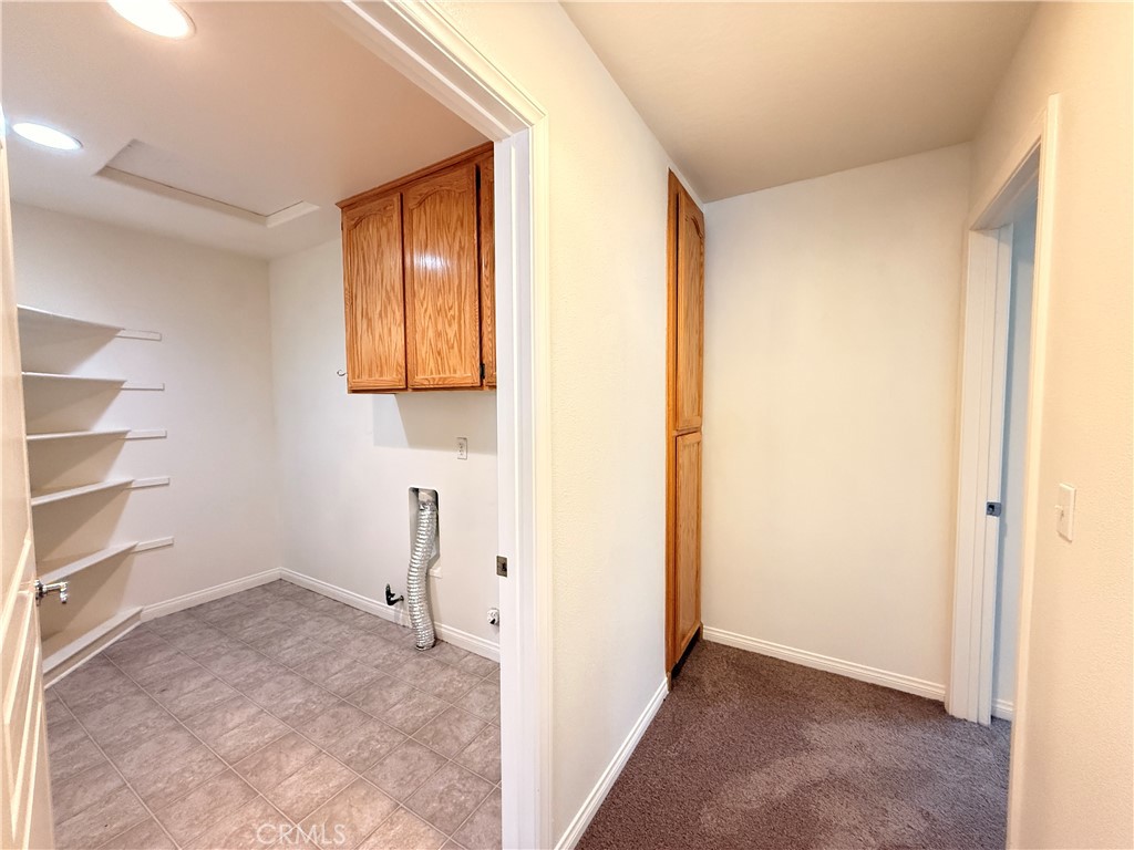 15681 Kingswood Drive Property Photo 10