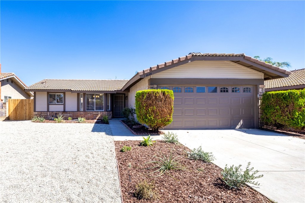 12888 Valley Springs Property Photo 3