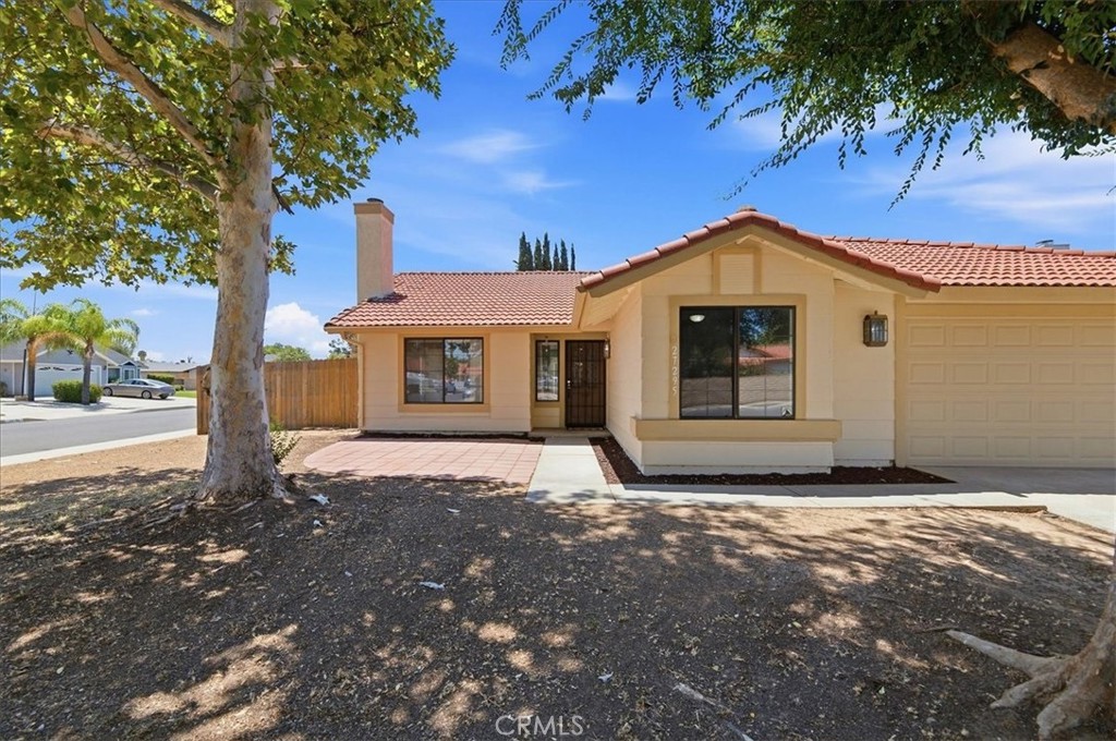 27295 Via Debra Property Photo 4