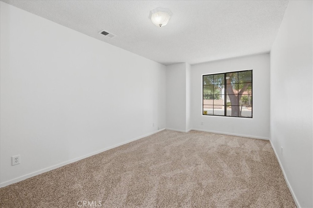 27295 Via Debra Property Photo 18