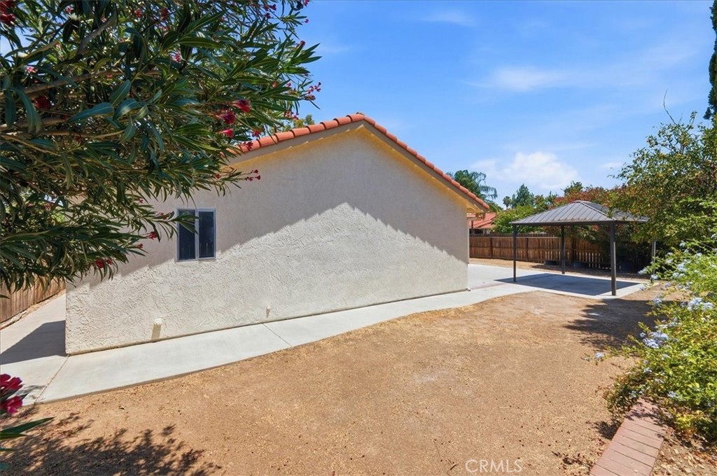 27295 Via Debra Property Photo 23