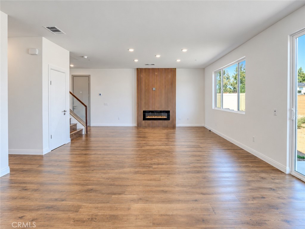14424 Buvan Court Property Photo 6