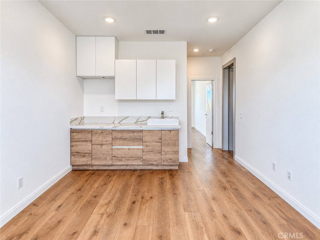 14424 Buvan Court Property Photo 10