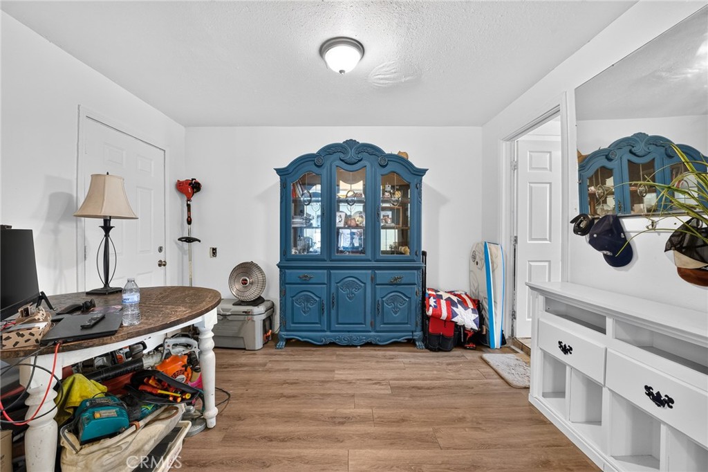 23762 Manzanita Drive Property Photo 20