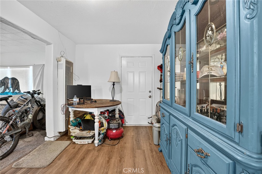 23762 Manzanita Drive Property Photo 21