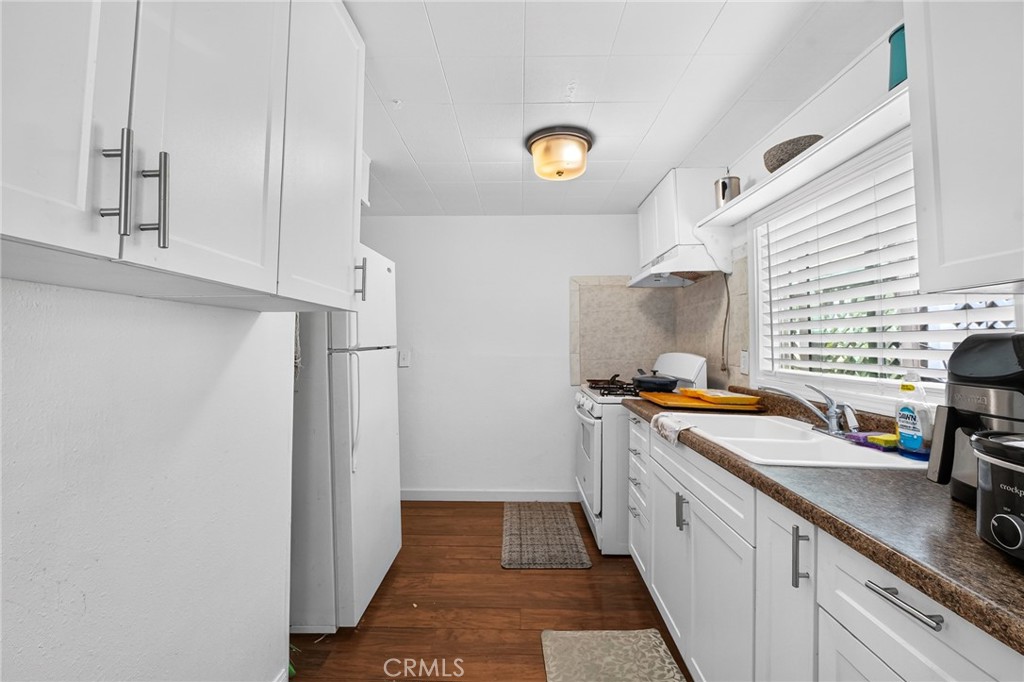 23762 Manzanita Drive Property Photo 27