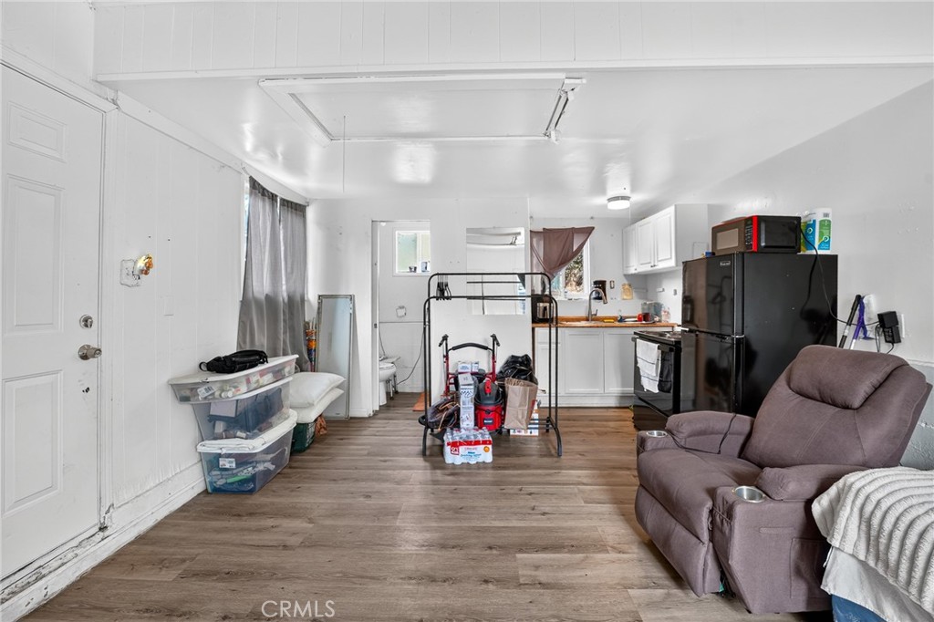 23762 Manzanita Drive Property Photo 11