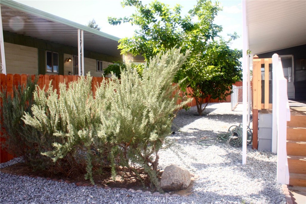 21100 State Property Photo 2