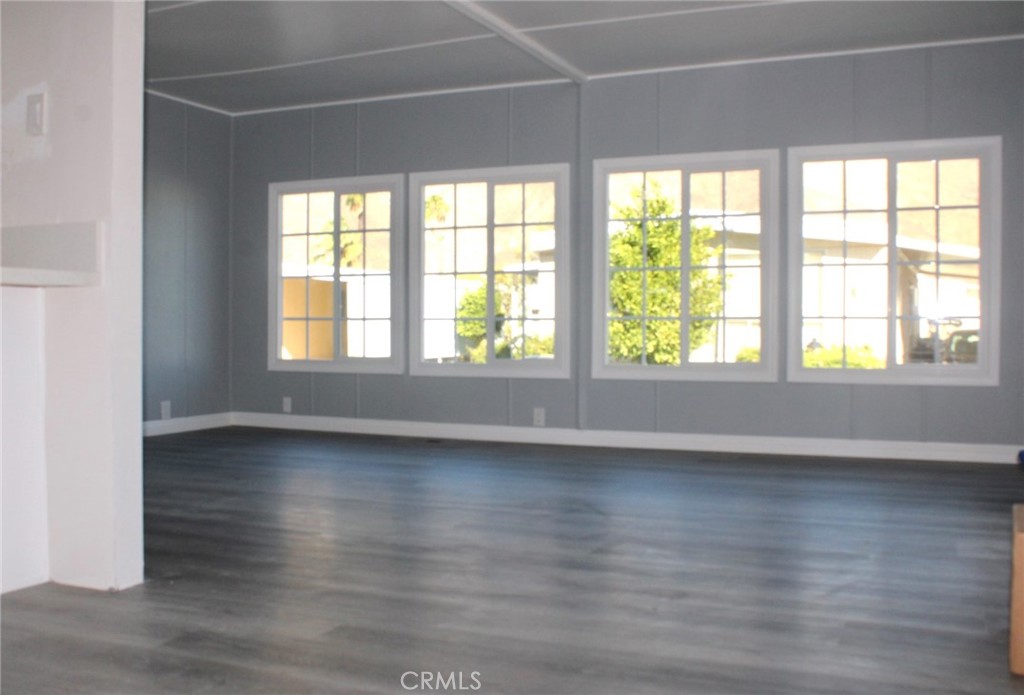 21100 State Property Photo 11