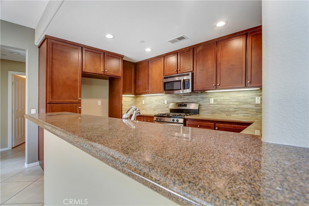 12366 Hollyhock 2 Property Photo 5