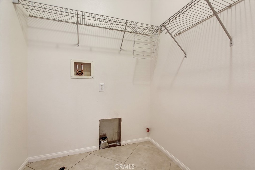 12366 Hollyhock 2 Property Photo 12