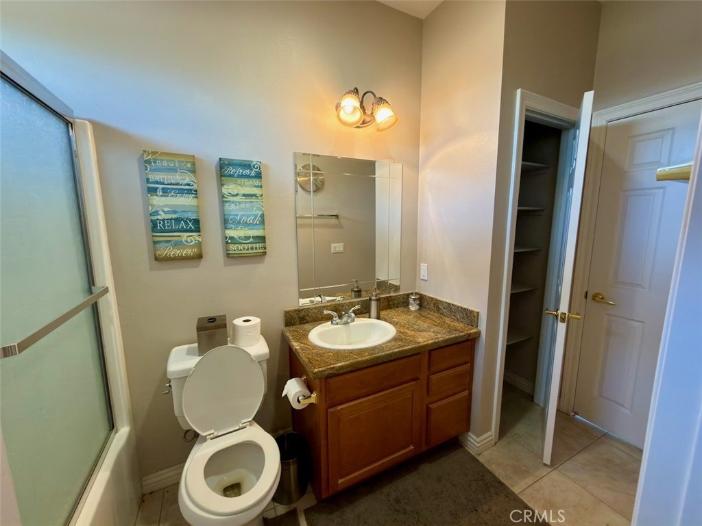 73549 Broadmoor Property Photo 18