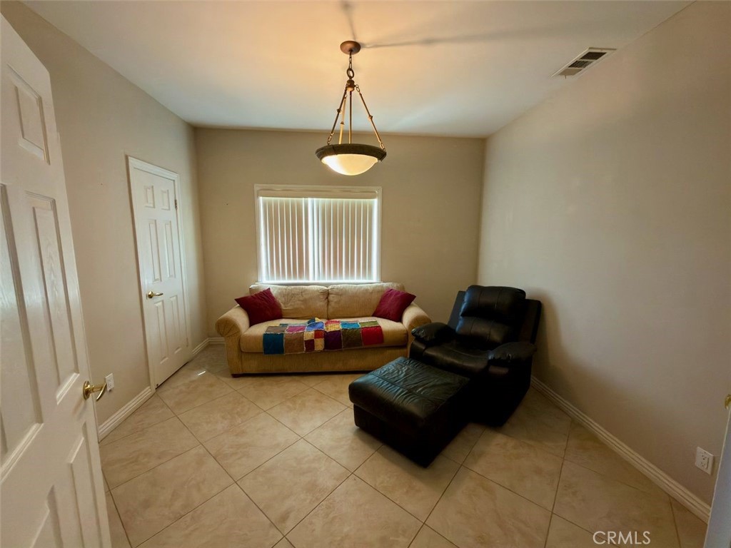 73549 Broadmoor Property Photo 20