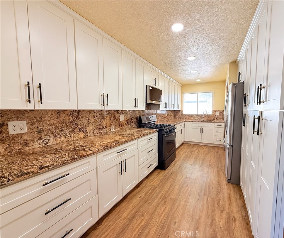 27276 Main Property Photo 6