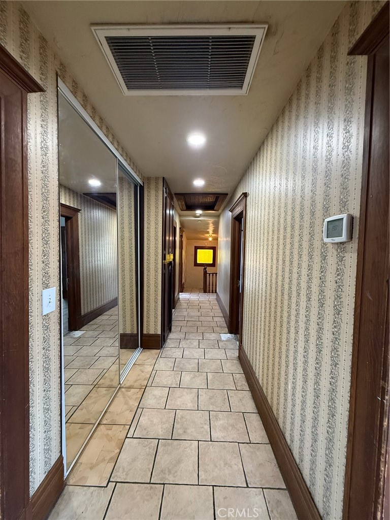 27276 Main Property Photo 17