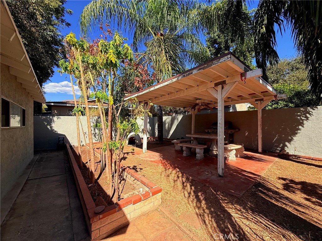 27276 Main Property Photo 24