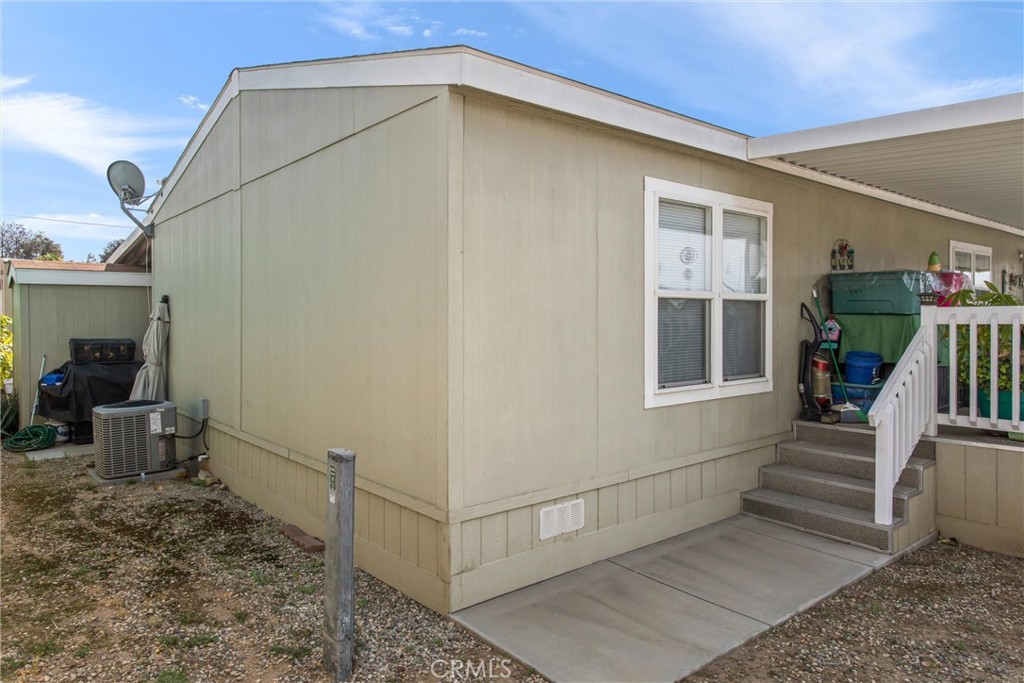 2755 W Arrow Highway 94 Property Photo 18