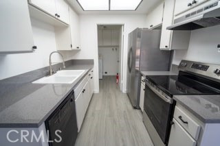 1807 Lochglen Court Property Photo 12