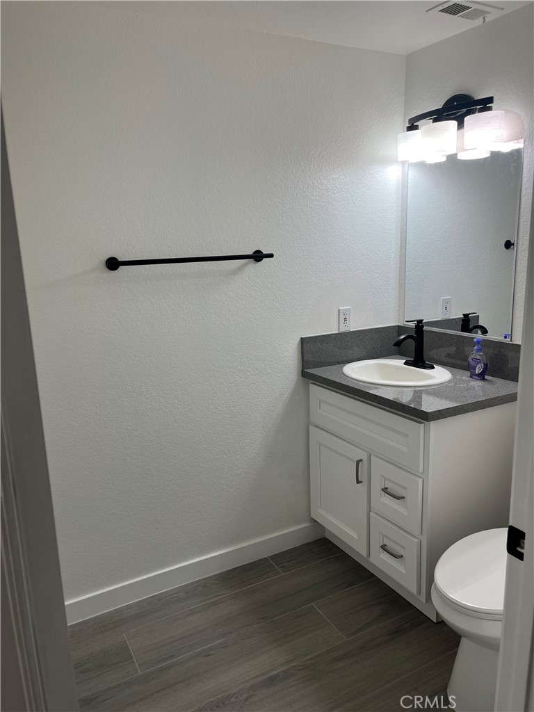 1807 Lochglen Court Property Photo 14