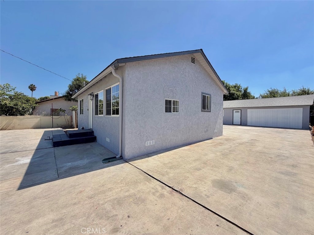 1695 Gould Property Photo 5