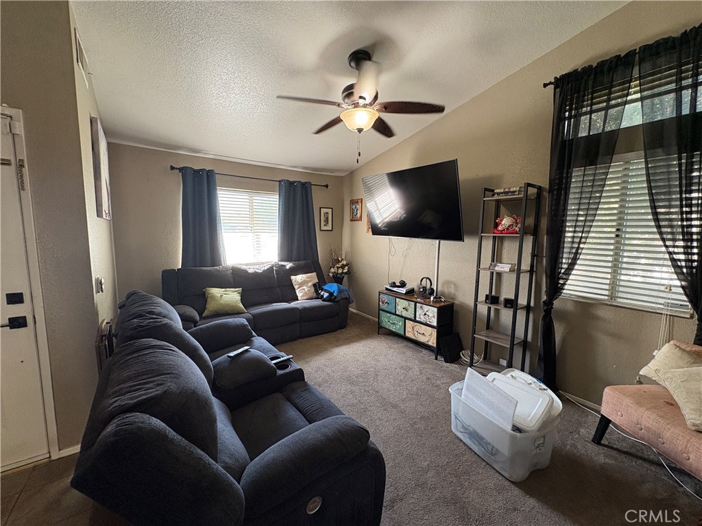 13738 Sarracino Property Photo 3