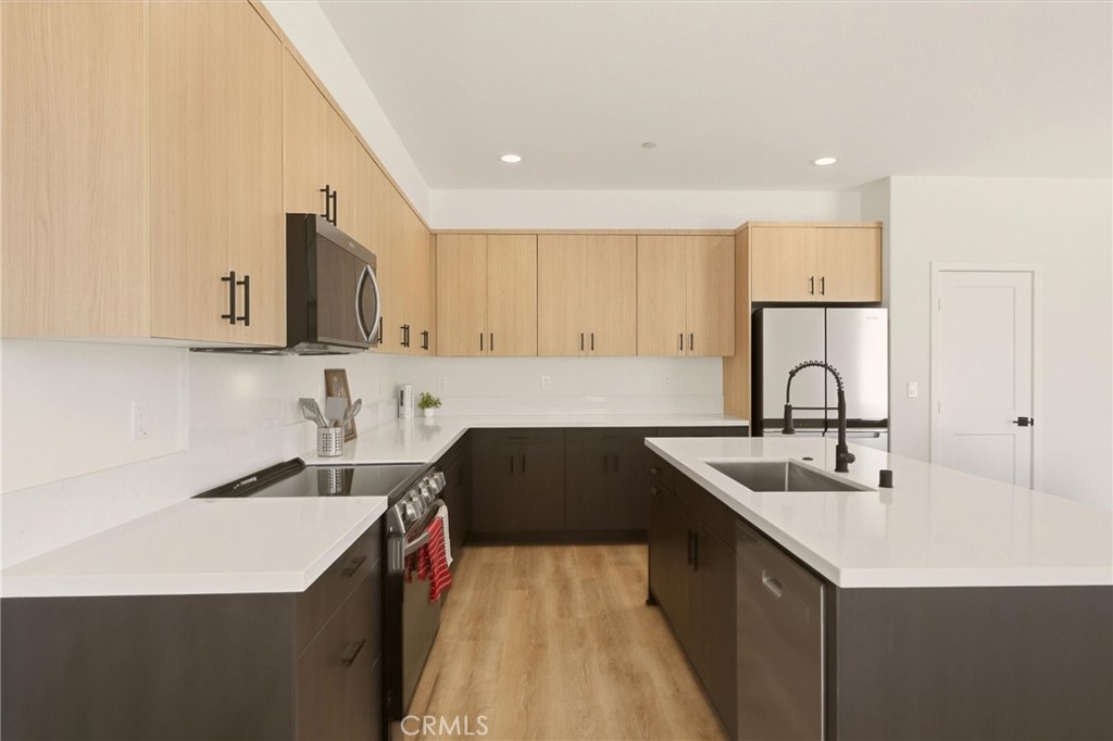 10665 Alborz Ct. Property Photo 10