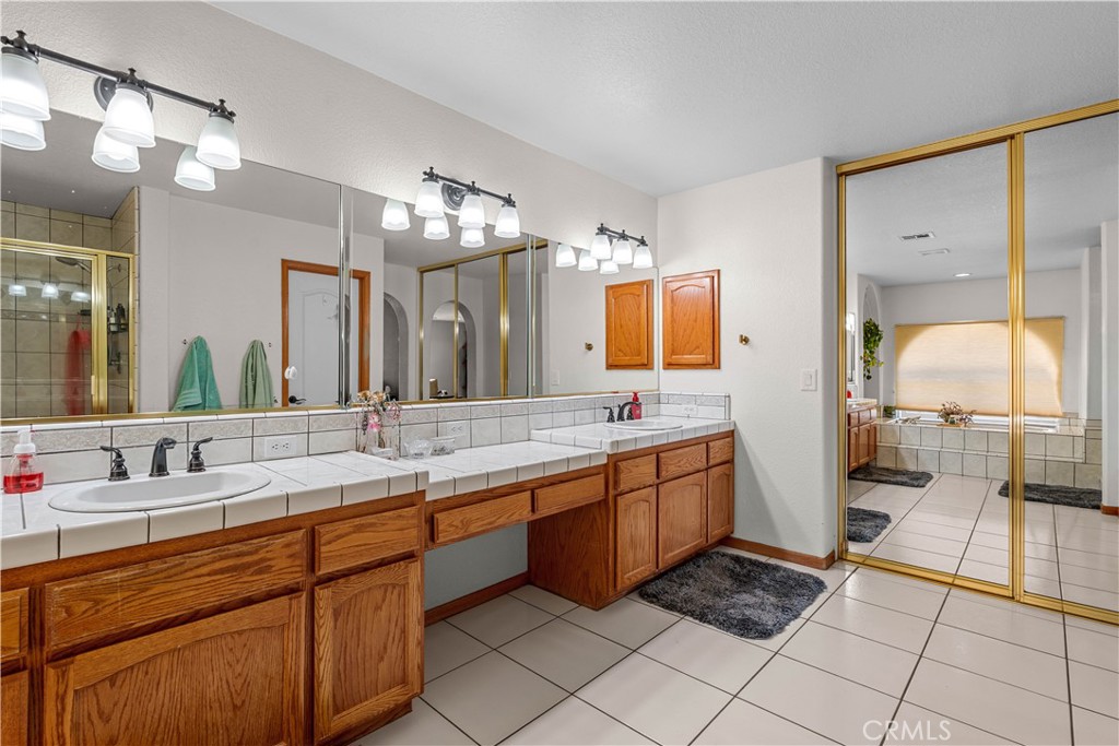 3950 Coriander Drive Property Photo 22