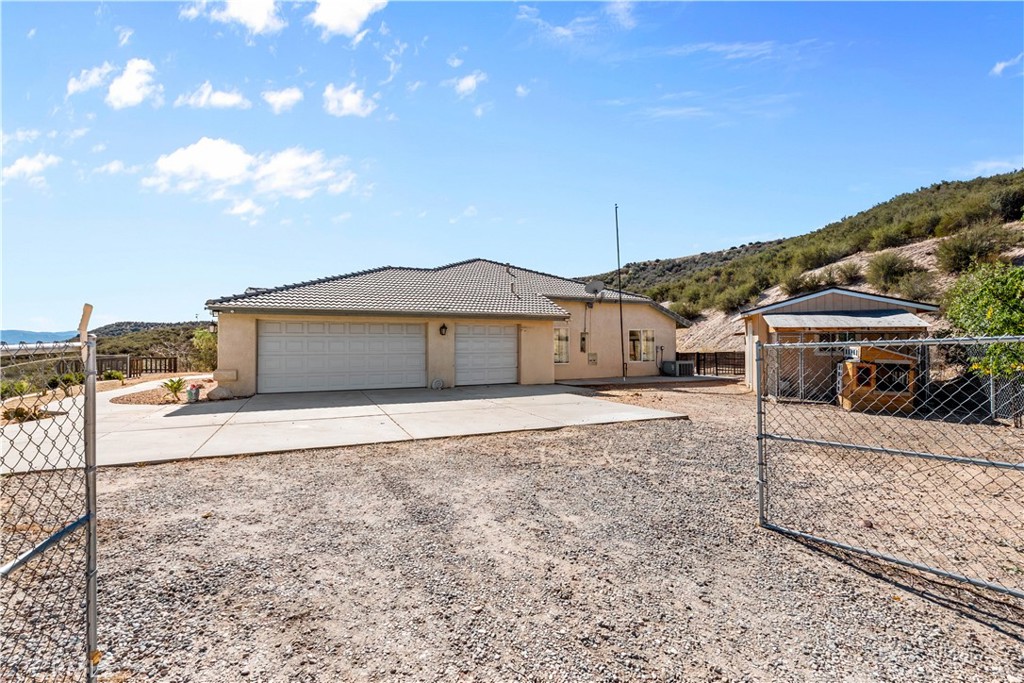 3950 Coriander Drive Property Photo 40