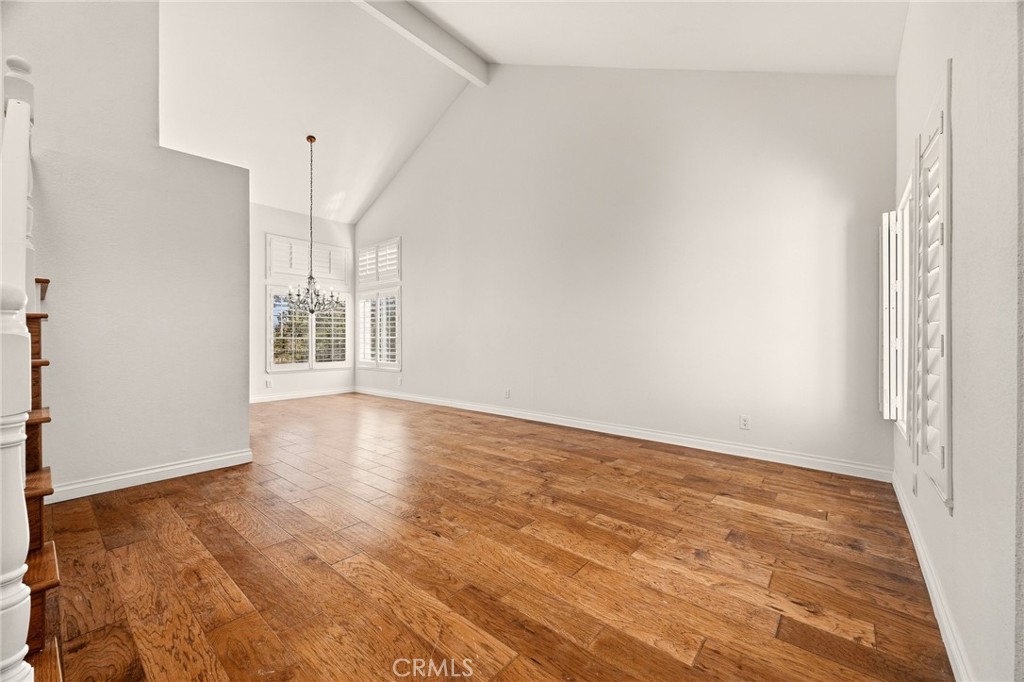 24813 Sagecrest Property Photo 5