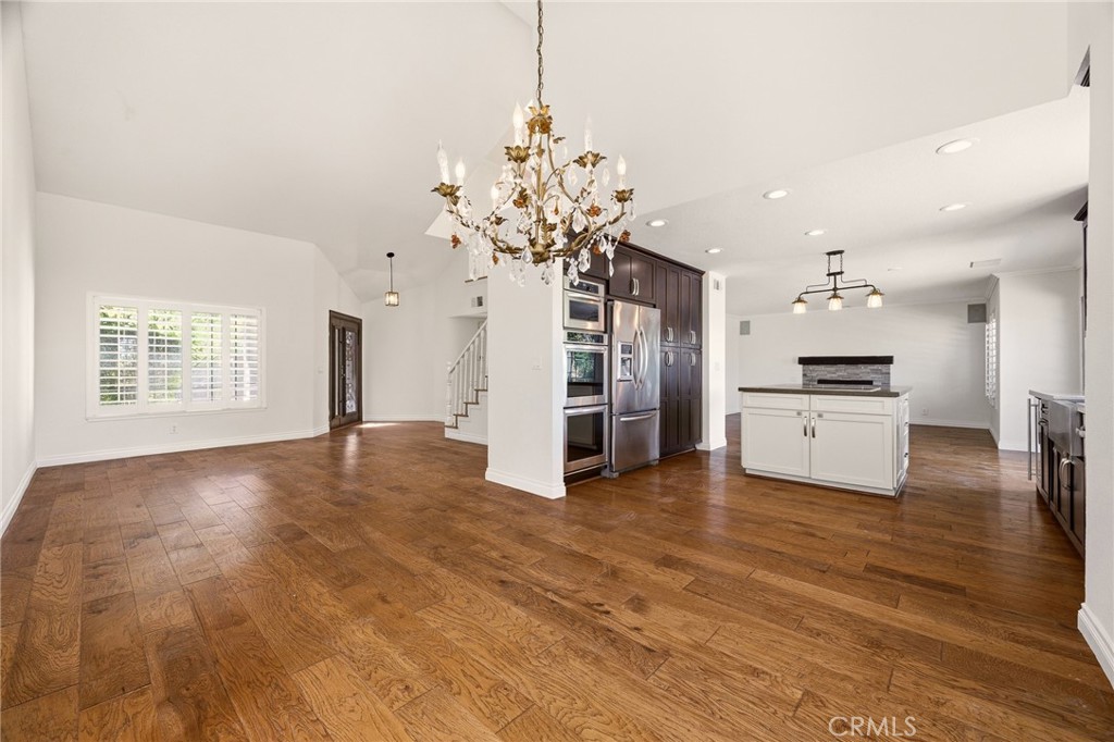 24813 Sagecrest Property Photo 6