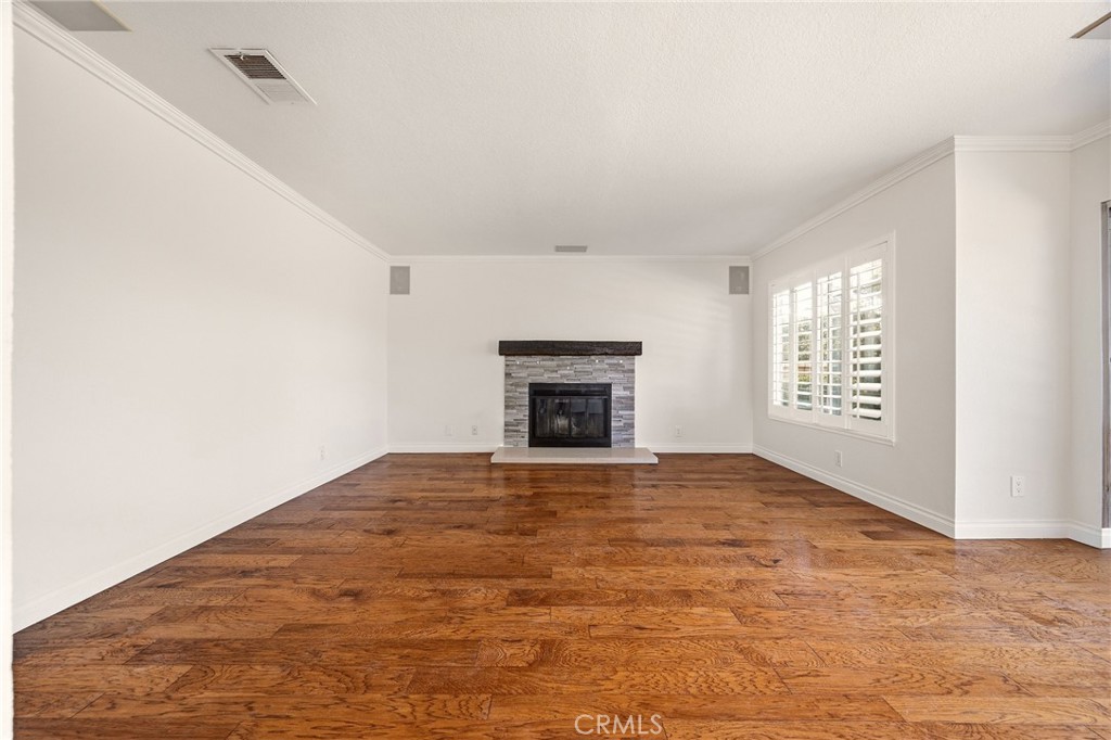 24813 Sagecrest Property Photo 14