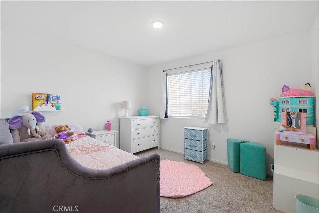 1516 Redbud Avenue Property Photo 15