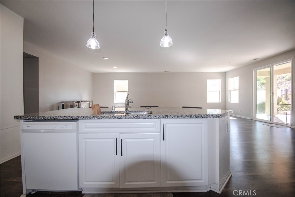 4169 Cypress Property Photo 10