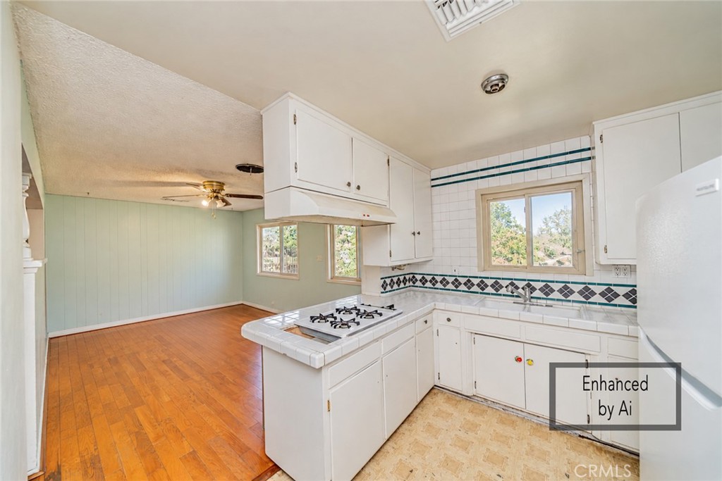5311 Osbun Road Property Photo 14