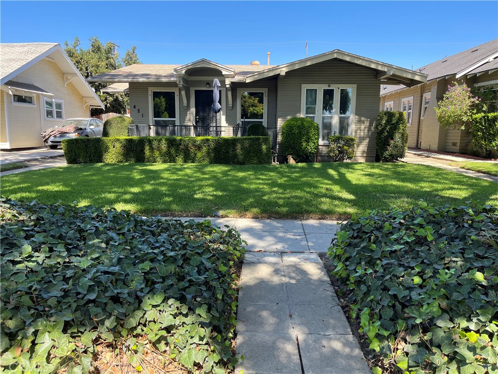 421 E F Street A Property Photo 14