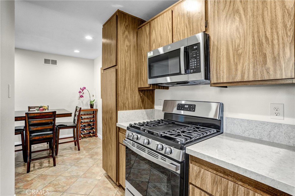 8990 19th 284 Property Photo 12