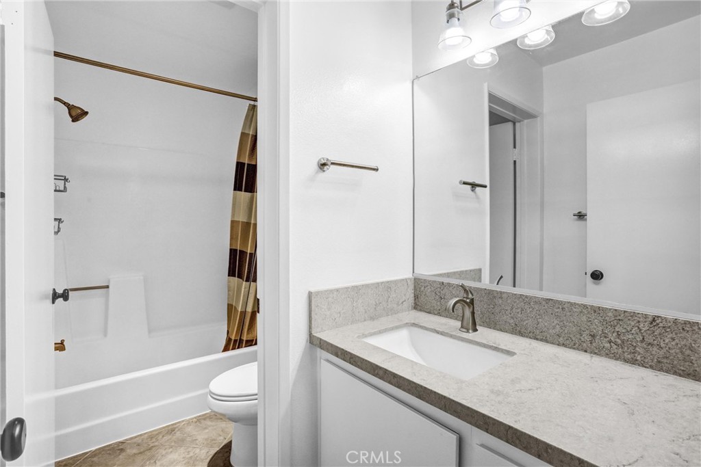 8990 19th 284 Property Photo 18