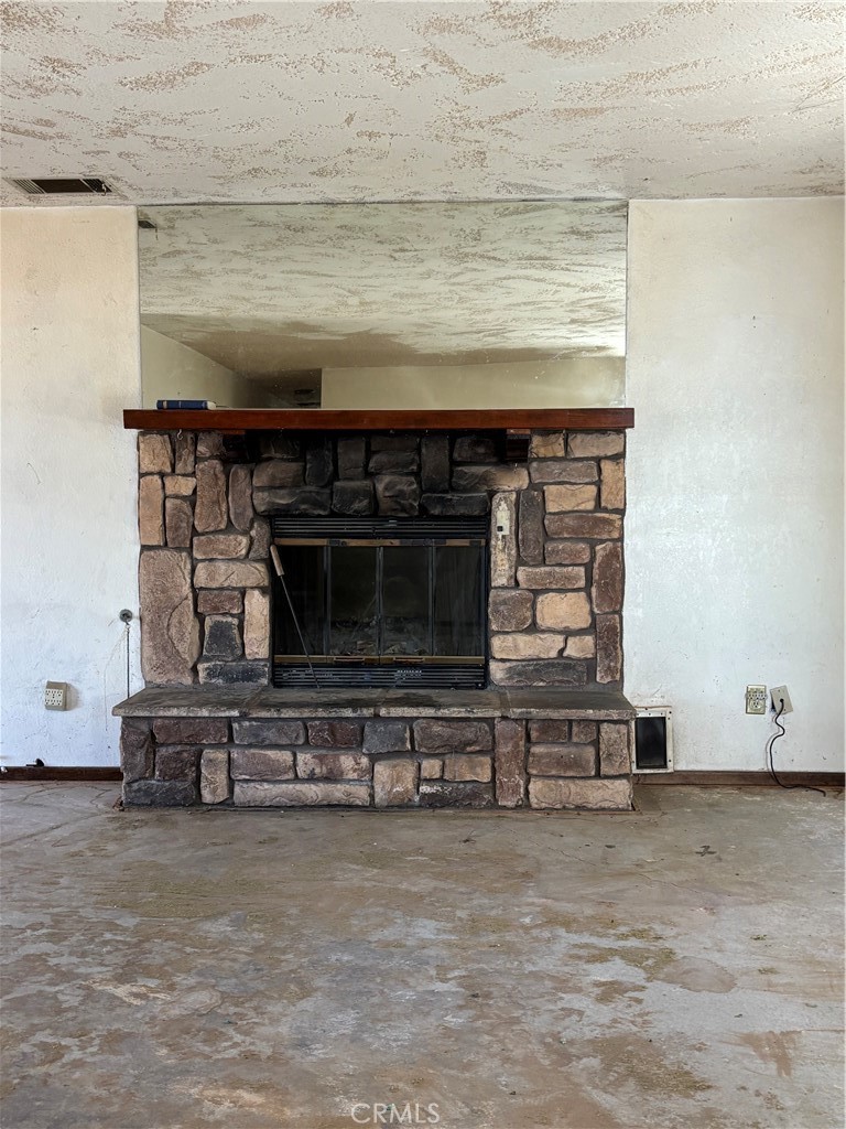 15788 Lindero Property Photo 7