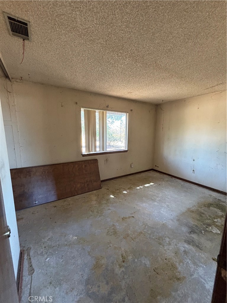 15788 Lindero Property Photo 12