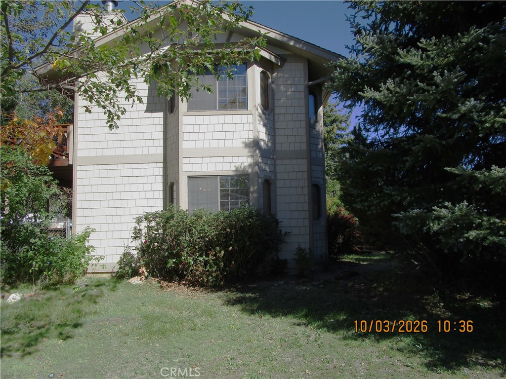 1102 W Fairway Property Photo 4