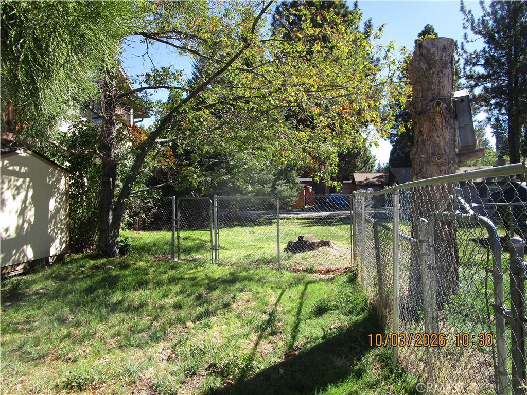 1102 W Fairway Property Photo 13