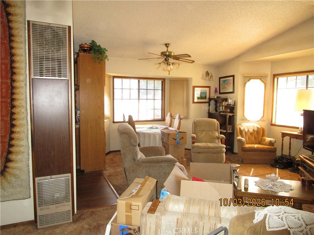 1102 W Fairway Property Photo 28