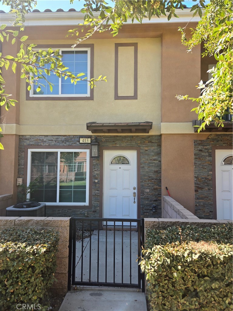 16408 Valencia Property Photo 1