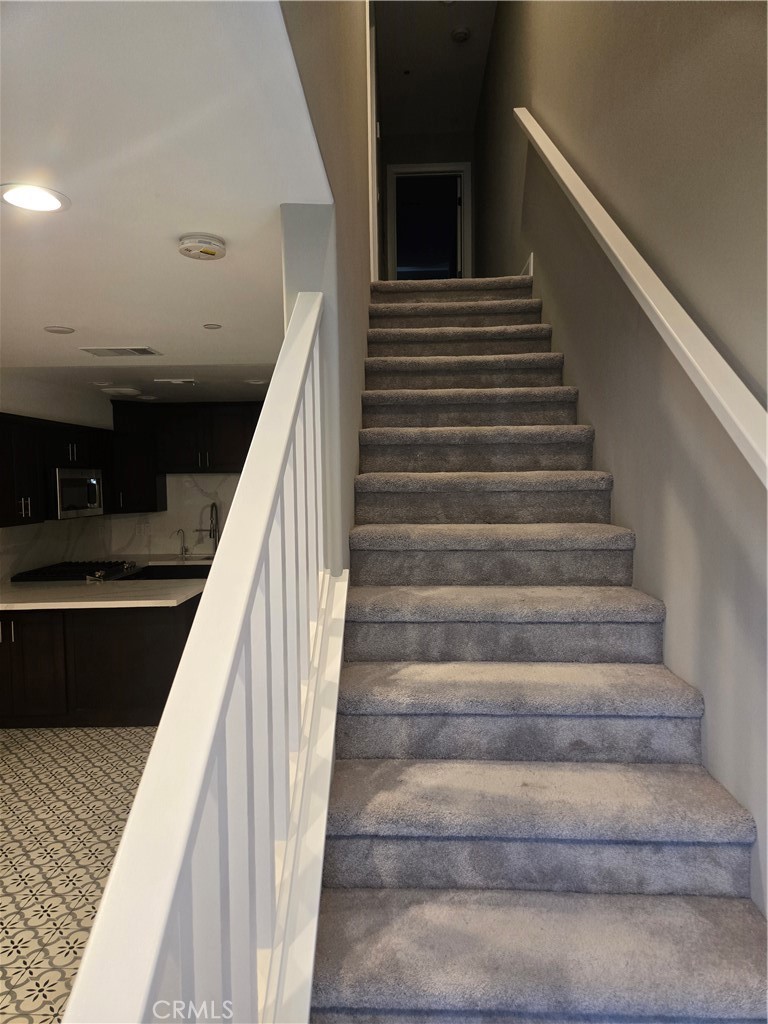 16408 Valencia Property Photo 11