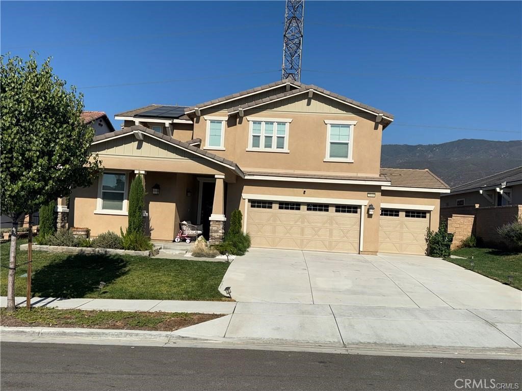 5144 Godinez Property Photo 1