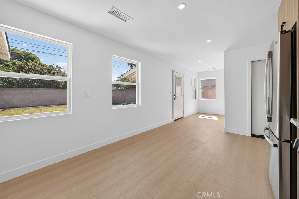 18806 Cairo Property Photo 20